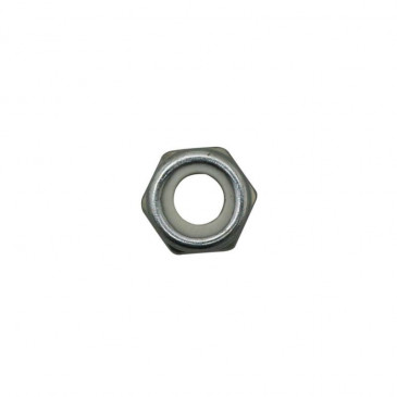 ECROU -015235-