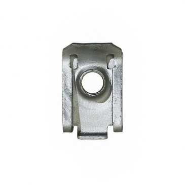ECROU TOLE (M6) ORIGINE PIAGGIO COMMUN A LA GAMME -254485-