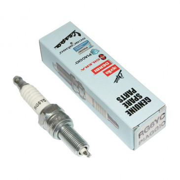 SPARK PLUG CHAMPION RG6YC "PIAGGIO GENUINE PART" COMMON TO THE MAXISCOOTER RANGE -438073-