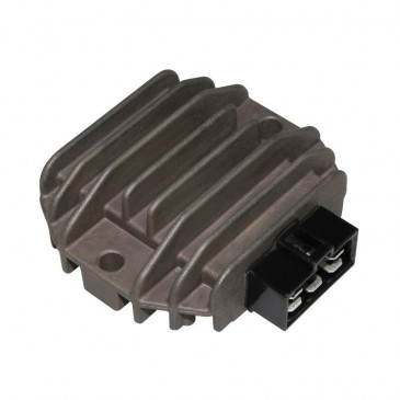 VOLTAGE REGULATOR- "PIAGGIO GENUINE PART" 125 BEVERLY, FLY, LIBERTY, MP3, X7, X8, X9, X-EVO, VESPA GTS, PRIMAVERA, VESPA SPRINT, VESPA LX/APRILIA 125 ATLANTIC, MOJITO, RS4/GILERA 125 NEXUS -58090R5-