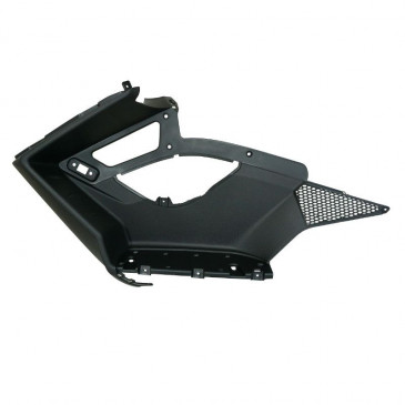 REAR LEFT FOOTREST COVER "PIAGGIO GENUINE PART" GILERA 800 GP/APRILIA 850 SRV -674821000C-