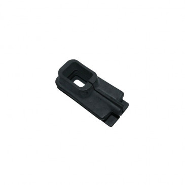 PASSE-CABLE -827425-