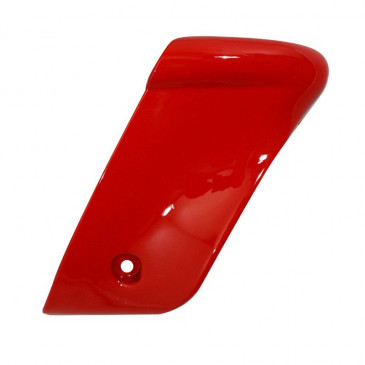 COUVERCLE/EXTREMITE DE SPOILER GAUCHE ORIGINE PIAGGIO 125-250-300 VESPA GTS 2018< ROUGE 894 -1B000591000R7-