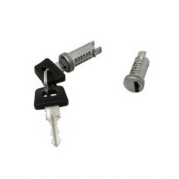 JEU DE CLES AVEC 2 BARILLETS (13 mm) ORIGINE PIAGGIO 50 TYPHOON 2006>2010, NRG 2000>2004, NTT -2577032-