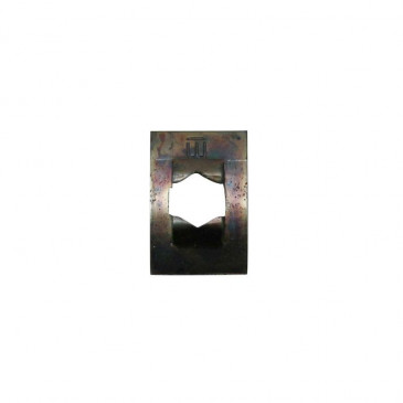 CLIPS/PLAQUETTE ORIGINE PIAGGIO COMMUN A LA GAMME -259539-