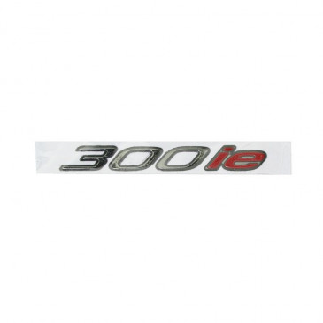 AUTOCOLLANT/STICKER/DECOR "300 IE" ORIGINE PIAGGIO 300 MP3 2010> GRIS CLAIR -672214-