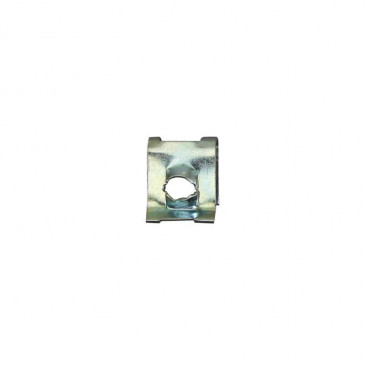 ECROU TOLE (3,2 PARKER) ORIGINE PIAGGIO COMMUN A LA GAMME -CM017418-