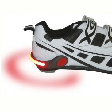 SAFETY LIGHT- P2R - TO CLIP ON YOUR SHOE (BATTERY CR2032 INCLUDED)