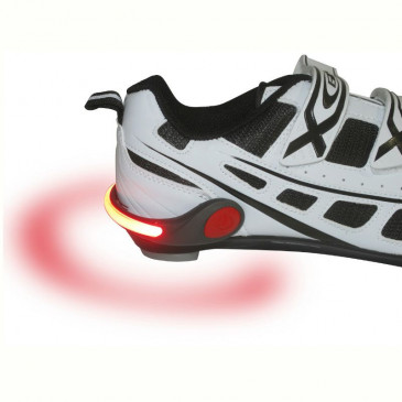 ECLAIRAGE VELO SECURITE P2R A CLIPSER SUR CHAUSSURE (PILE CR2032 INCLUSE) 3299738004924