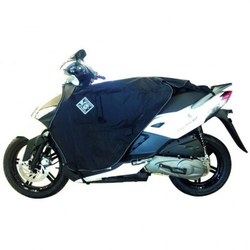 TABLIER COUVRE JAMBE TUCANO POUR KYMCO 50-125-200 AGILITY PLUS 2015> (R179-X) (TERMOSCUD) (SYSTEME ANTI-FLOTTEMENT SGAS)