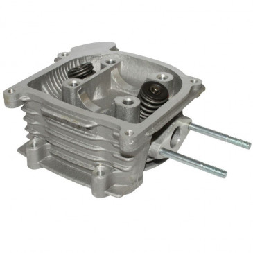 CYLINDER HEAD FOR SCOOT FOR CHINESE SCOOTER 50 4-STROKE GY6-139QMB/PEUGEOT 50 KISBEE/V-CLIC 4-STROKE/KYMCO 50 AGILITY 4-STROKE/SYM 50 ORBIT 4-STROKE/BAOTIAN 50 BT49QT 4-STROKE (For valve long 69 mm - without anti pollution system)(COMPLETE) -SELECTION P2R-
