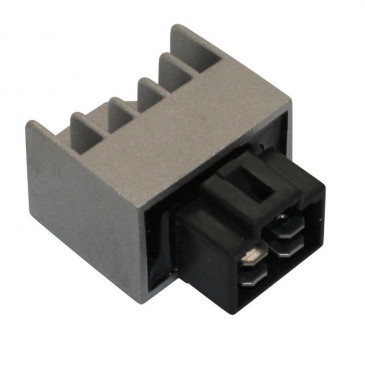 REGULATOR FOR SCOOTER HONDA 50 SFX, SH, X8R (BLACK SOCKET - 4 PLUGS) -SELECTION P2R- 3700948052310