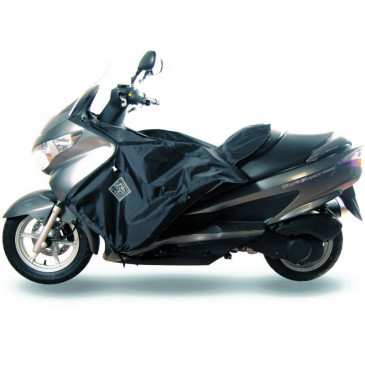 TABLIER COUVRE JAMBE TUCANO POUR SUZUKI 125-200 BURGMAN (R063-X) (TERMOSCUD) (SYSTEME ANTI-FLOTTEMENT SGAS) 8026492106442
