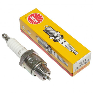 SPARK PLUG NGK BP7HS (5111)