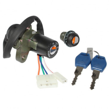 IGNITION SWITCH FOR 50cc MOTORBIKE DERBI 50 SENDA X-TREME 2004>, X-RACE 2006>/GILERA SMT 2003>2006, RCR 2003>2006 -SELECTION P2R- 3700948088784