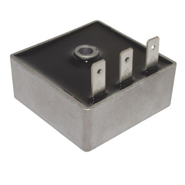 REGULATEUR DE TENSION 50 A BOITE ADAPTABLE RIEJU 50 RR 1998>2005, RS1 1999>2002, SPIKE 1998> / APRILIA RS 1991>2005 / QUAD (3 FICHES) -P2R- 3700948052150