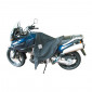TABLIER COUVRE JAMBE TUCANO MOTO GAUCHO R119 NOIR POUR YAMAHA MT-09 / TRIUMPH TIGER / SUZUKI 650 DR / HONDA AFRICA TWIN (SYSTEME ANTI-FLOTTEMENT SGAS) 8026492105759