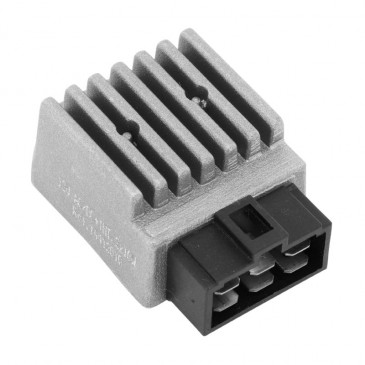 REGULATEUR DE TENSION 50 A BOITE ADAPTABLE BETA 50 EIKON / DERBI 50 SENDA BLACK EDITION, SENDA R XTREM E2, SENDA SM XTREM E2, SENDA R DRD RACING (12V/80W - 6 COSSES) -SELECTION P2R- 3700948226827