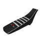 HOUSSE DE SELLE 50 A BOITE KRM PRO RIDE POUR DERBI 50 SENDA 2018>/GILERA 50 SMT, RCR 2018>/APRILIA 50 SX, RX 2018> NOIR/BLANC 3760382280601