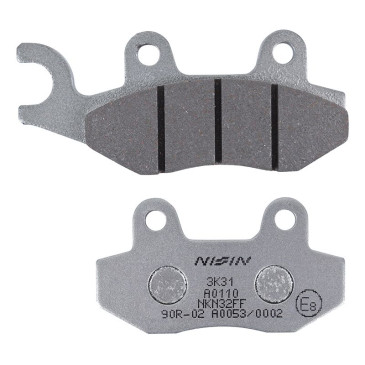 PLAQUETTE DE FREIN NISSIN POUR APRILIA 125 RX 2018> AV / PEUGEOT 125 DJANGO 2014> AV, 300 SATELIS 2013> AV / TRIUMPH 900 STREET TWIN 2016> AR (2P-211NS) (SEMI METAL) 4044079100557