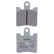 PLAQUETTE DE FREIN NISSIN POUR SUZUKI 250 BURGMAN 1996>2006 AV / SYM 125 JOYMAX 2016> AV / YAMAHA 1300 FJR 2006>2016 AV / KAWASAKI 250 EPSILON 2002> AV (2P-265NS) (SEMI METAL) 4044079100854