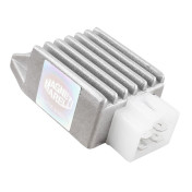 REGULATEUR DE TENSION 50 A BOITE ADAPTABLE BETA 50 RR AM6 2007>2010, 125 RR 2005>2007 / HM 50 CRE BAJA-DERAPAGE 2006>2013 / MBK 50 BOOSTER 2004>2013 / YAMAHA 50 BW'S 2004>2013 -MAGNETI MARELLI- 8050947969061