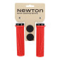 POIGNEE VTT / CITY NEWTON LOCK ON RUBBER ROUGE L130mm AVEC BOUCHON (PAIRE) 3700948299739