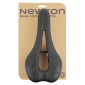 SELLE NEWTON ROUTE/VTT NOIR CONFORT AVEC TROU CENTRAL 269x140mm RAIL ACIER NOIR 3700948278376