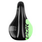 SELLE JUNIOR NEWTON RAV NOIR DECO VERT 210x130mm AVEC TROU CENTRAL RAIL ACIER NOIR 3700948102916