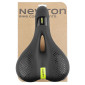 SELLE NEWTON CITY ERGONOMIC ELASTOMERE HOMME MODERATE NOIR A MEMOIRE DE FORME AVEC TROU CENTRAL 260x185mm 3700948117149
