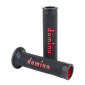 REVETEMENT POIGNEE DOMINO MOTO ON ROAD A010 NOIR/ROUGE OPEN END 120-125mm (PAIRE) 8033900000056