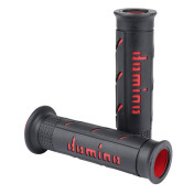 REVETEMENT POIGNEE DOMINO MOTO ON ROAD A250 NOIR/ROUGE OPEN END 120-125mm (PAIRE) 8033900001763