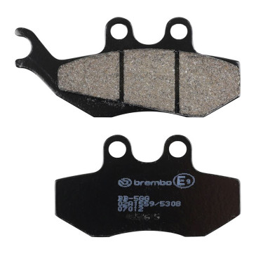 PLAQUETTE DE FREIN BREMBO POUR APRILIA 50 RS 2000>2005 AV / BETA 50 RR ENDURO 2005>2017 AV / DERBI 50 SENDA DRD RACING 2005> AV / YAMAHA 50 DT X SM 2004>2011 AV (SCOOTER CARBONE CERAMIQUE) -07012CC- 8020584630129