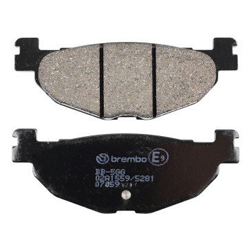 PLAQUETTE DE FREIN BREMBO POUR YAMAHA 500 TMAX 2004>2007 AV, 400 MAJESTY 2005>2013 AV, 250 MAJESTY 1999>2014 AV / MBK 250 SKYLINER 2000>2002 AV (SCOOTER CARBONE CERAMIQUE) -07059- 8020584630587