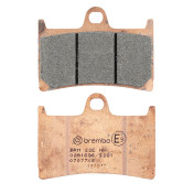 PLAQUETTE DE FREIN BREMBO POUR YAMAHA 560 TMAX 2020> AV, 530 TMAX 2012>2019 AV, 500 TMAX 2008>2011 AV (SCOOTER METAL FRITTE) -07077XS- 8020584631621