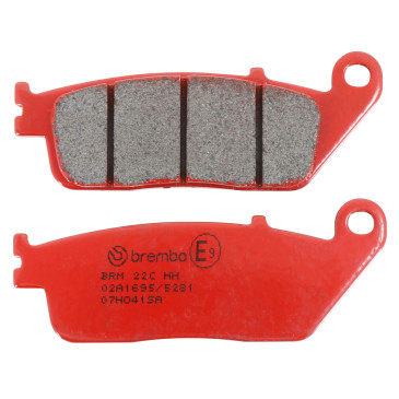 PLAQUETTE DE FREIN BREMBO POUR HONDA 500 CB F 2013>2021 AV, 500 CBR R 2013>2021 AV, 650 CBR F 2014>2020 AV, 750 NC X 2014>2019 AV (ROUTE CARBONE CERAMIQUE) -07HO41SA- 8020584635285
