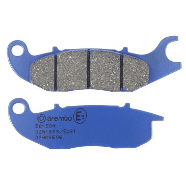 PLAQUETTE DE FREIN BREMBO POUR HONDA 125 CBF 2009>2018 AV, 125 CBR R 2003>2018 AV, 125 MONKEY Z 2019>2024 AV (ROUTE CARBONE CERAMIQUE) -07HO5606- 8020584635568