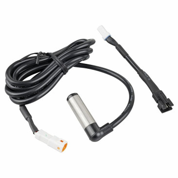 CAPTEUR DE COMPTEUR/VITESSE KOSO 1350 mm (PASSIF, CONNECTEUR BLANC, INCLUS CABLE ADAPTATEUR) 4260303015941