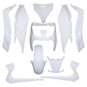 FAIRINGS/BODY PARTS FOR MAXISCOOTER YAMAHA 125-250 XMAX 2006>2009 / MBK 125-250 SKYCRUISER 2006>2007 WHITE GLOSS (10 PARTS KIT)